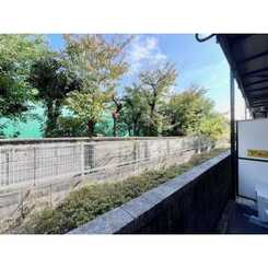 アンプルール クラージュ エクラのサムネイル