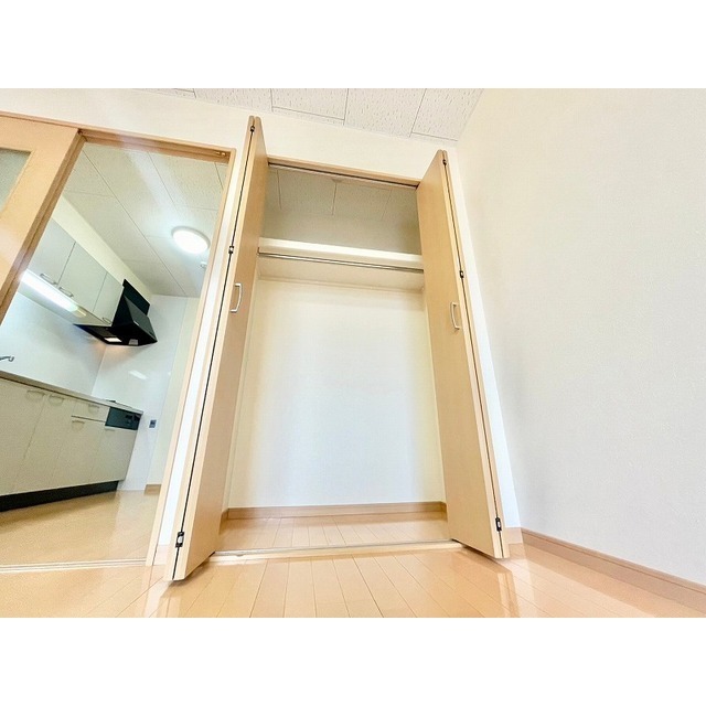 アンプルール クラージュ ウエストヒルズの物件画像