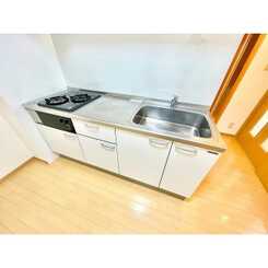 ｱﾝﾌﾟﾙｰﾙ ｸﾗｰｼﾞｭ コリーヌシャンⅠのサムネイル