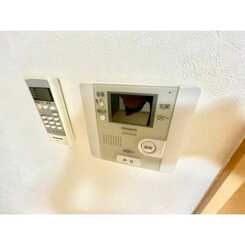 ｱﾝﾌﾟﾙｰﾙ ｸﾗｰｼﾞｭ コリーヌシャンⅠのサムネイル