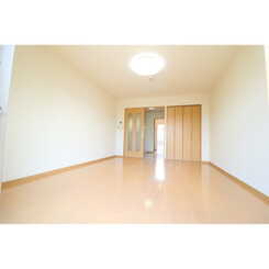 アンプルール クラージュコリーヌシャンⅡのサムネイル