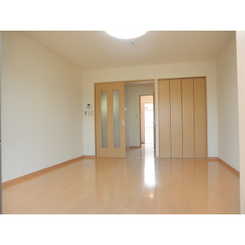 アンプルール クラージュコリーヌシャンⅡのサムネイル