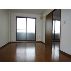 アンプルール フェール 長坂のサムネイル