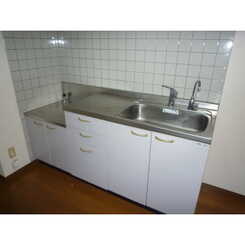 アンプルール フェール 長坂のサムネイル