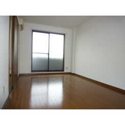 アンプルール フェール 長坂のサムネイル