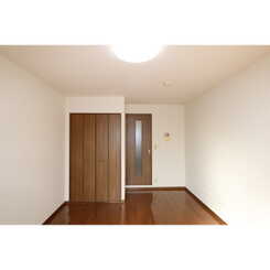 アンプルール フェール ロワイヤルのサムネイル