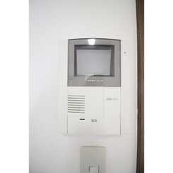 アンプルール フェール モンテのサムネイル