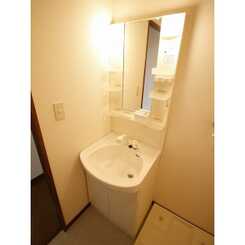 アンプルール フェール Surieのサムネイル