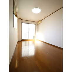 アンプルールフェールイル・ヴィラージュのサムネイル