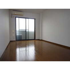 アンプルール フェール 横浜子安台のサムネイル