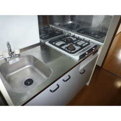 アンプルール フェール 横浜子安台のサムネイル