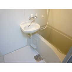 アンプルール フェール 横浜子安台のサムネイル