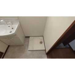 アンプルール フェール 江坂のサムネイル