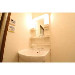 アンプルール フェール 江坂のサムネイル