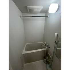 アンプルール フェール ヴェルジュのサムネイル