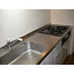 アンプルール フェール すぎやまのサムネイル