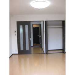 アンプルールフェール デルニエ嵯峨ノ段町のサムネイル