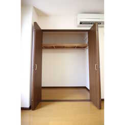 アンプルール フェール ドゥ イズミのサムネイル