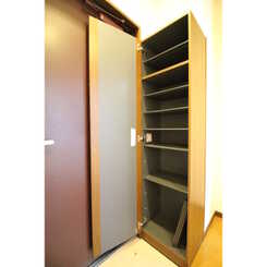 アンプルール フェール ドゥ イズミのサムネイル