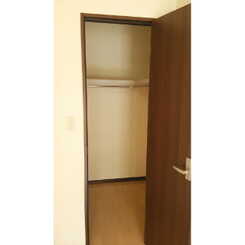 アンプルール フェールTheEarthのサムネイル