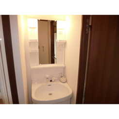 アンプルール フェールTheEarthのサムネイル