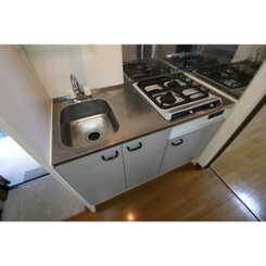 アンプルール ブワ 下梅屋のサムネイル