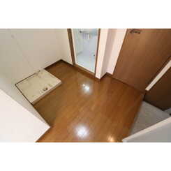 アンプルール ブワ 下梅屋のサムネイル