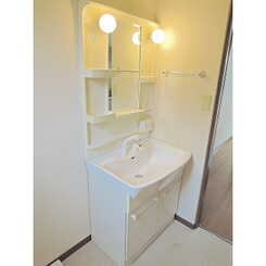 アンプルール ブワ HIROのサムネイル