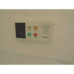 アンプルール ブワ HIROのサムネイル