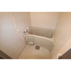 アンプルール ブワ 秀のサムネイル