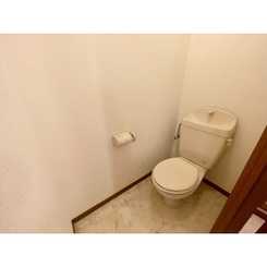 アンプルール ブワ 横須賀中央のサムネイル