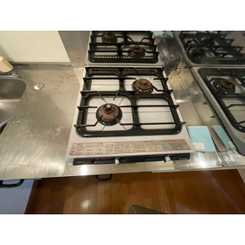 アンプルール ブワ 横須賀中央のサムネイル