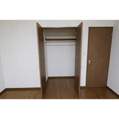 プレジール Sunのサムネイル