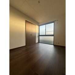 プレジール Iのサムネイル