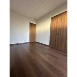 プレジール Iのサムネイル