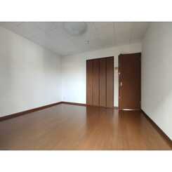 プレジール 桂のサムネイル