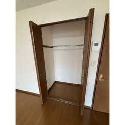 プレジール みどりのサムネイル