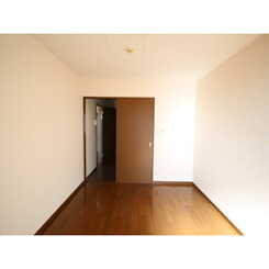 プレジール Rのサムネイル