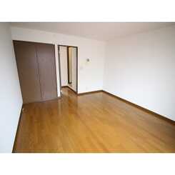 プレジール T・Yのサムネイル