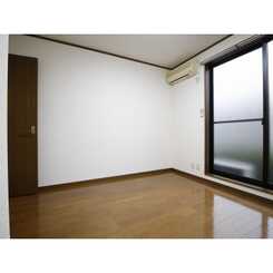 プレジール 浦和のサムネイル