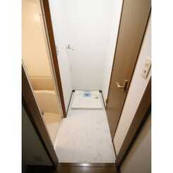 プレジール 浦和のサムネイル