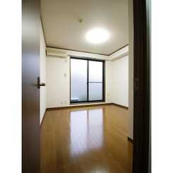 プレジール 浦和のサムネイル