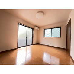 アンプルールリーブルルーアンのサムネイル