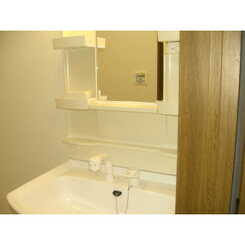 アンプルール リーブル gland Bのサムネイル