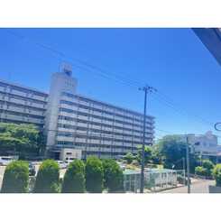アンプルール リーブル ロイヤルのサムネイル