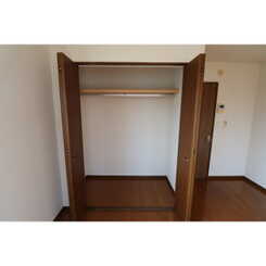 アンプルール リーブル すみれⅡのサムネイル