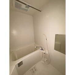 アンプルール リーブル 80Rのサムネイル