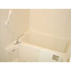 アンプルール リーブル EASTのサムネイル