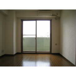 アンプルール ベトン 川口のサムネイル