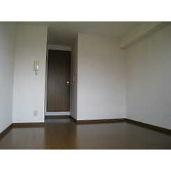 アンプルール ベトン 川口のサムネイル